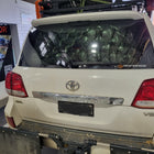 Suitable for Toyota LandCruiser 200 Series (Facelift & Pre-Facelift 2008+) - Rhinohide Armor® Rear Windscreen Protector