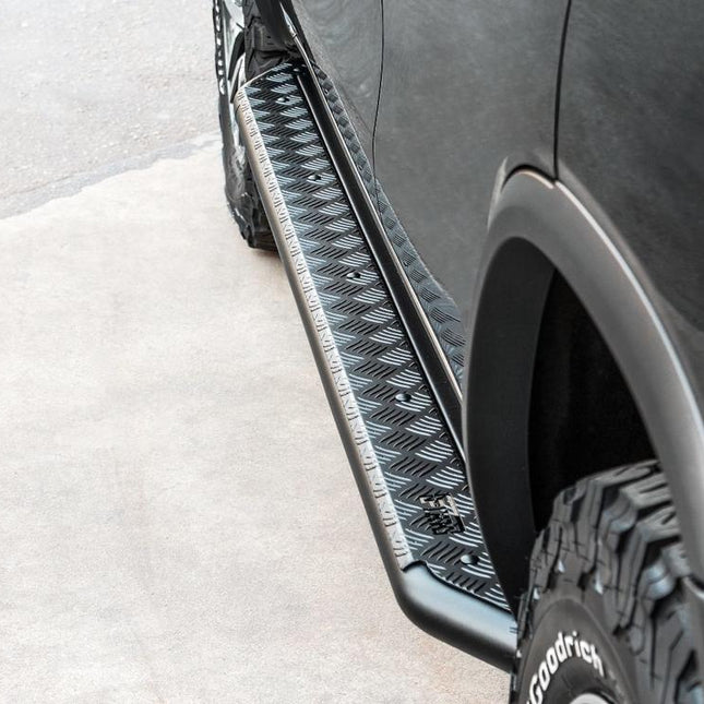 PIAK Side Step (Can use for rails, Black) for Toyota Fortuner GUN156R (8/2015 to 5/2018)