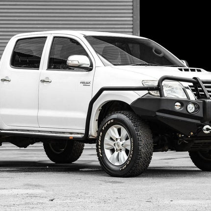 PIAK Premium Loop Bar (Black Recovery Points & Bash Plate) for Toyota Hilux (9/2011 to 6/2015)