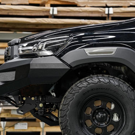 PIAK Elite Non Loop Bar for Toyota Hilux (5/2020 to 7/2024)
