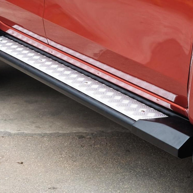 PIAK Side Step (Roadrunner, Silver) for Mitsubishi Triton MR (11/2018 to 12/2023)