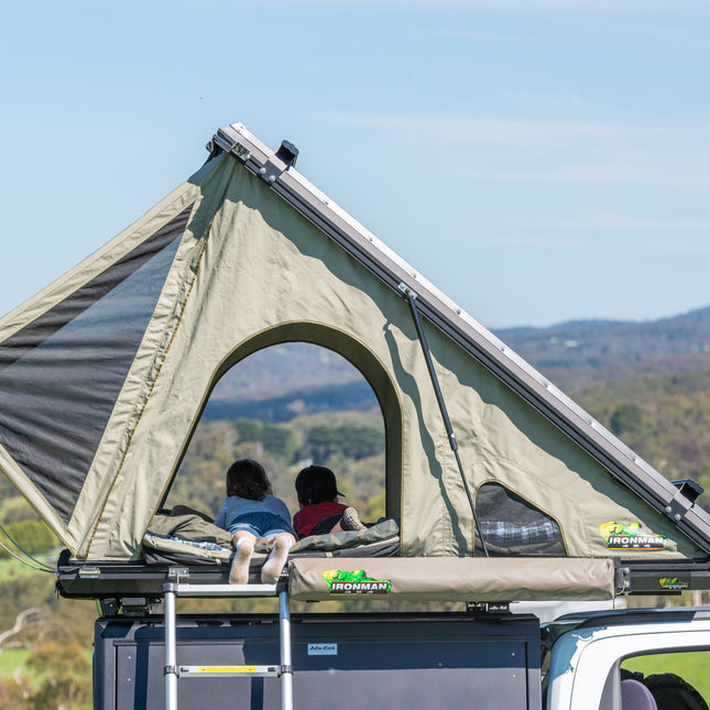 IRONMAN 4X4 SWIFT 1400 ROOF TOP TENT