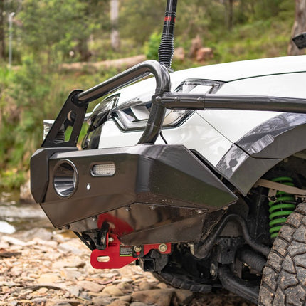 Isuzu D-MAX 2019 Deluxe Bull Bar