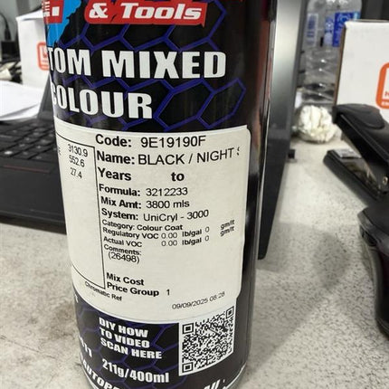 Dulux Touch Touch Up Paint - Black (Night Sky®)