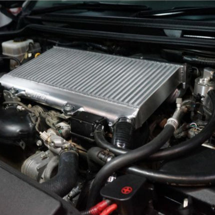 High Performance Diesel Toyota Landcruiser V8 Intercooler (Top Mount)