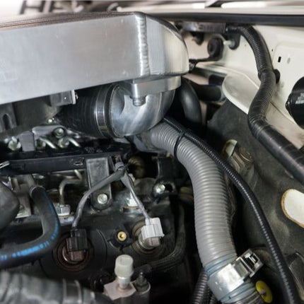 High Performance Diesel Toyota Landcruiser 70 Series V8 Intercooler Series 2 (Top Mount)