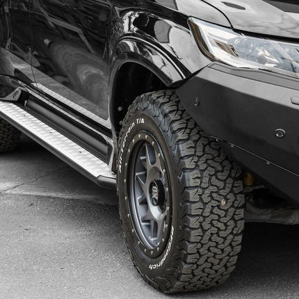 PIAK Side Step (Roader, Silver) for Mitsubishi Pajero Sport (10/2016 on)