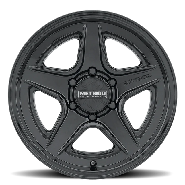MRW319 Gloss Black 6lug Studio 17x8