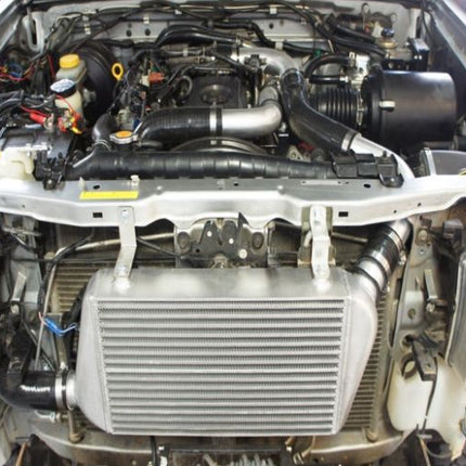 High Performance Diesel Nissan Navara Intercooler D22 3.0 Lt ZD30 Series 2