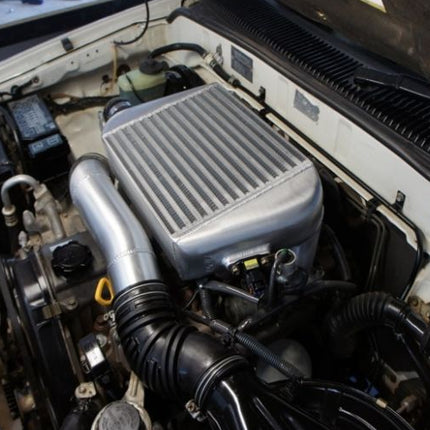 High Performance Diesel Toyota Hilux Intercooler 1KZ-TE 2002-2005 (Top Mount)
