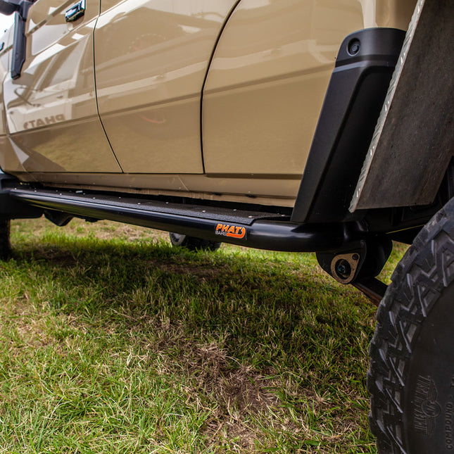 Phat Bars - Toyota LandCruiser 79/76 Series FLAT Rock Sliders / Side Steps