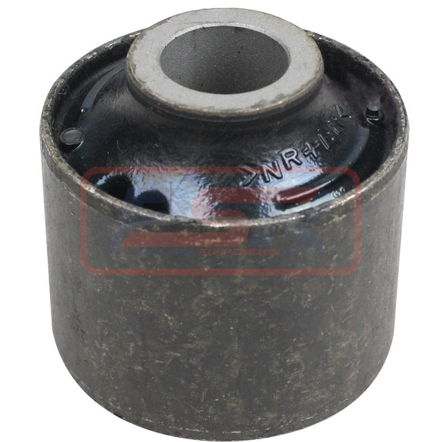 Genuine Toyota Landcruiser Rubber Radius Rod Rear Bush Each 48061-60050